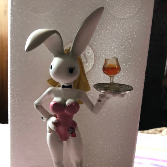 MS.PLAYBOY FIGURINE (FIRST SERIES) - Picture 6 of 9